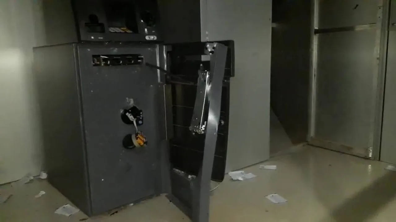 Hard luck for ATM looters as police reach just in time