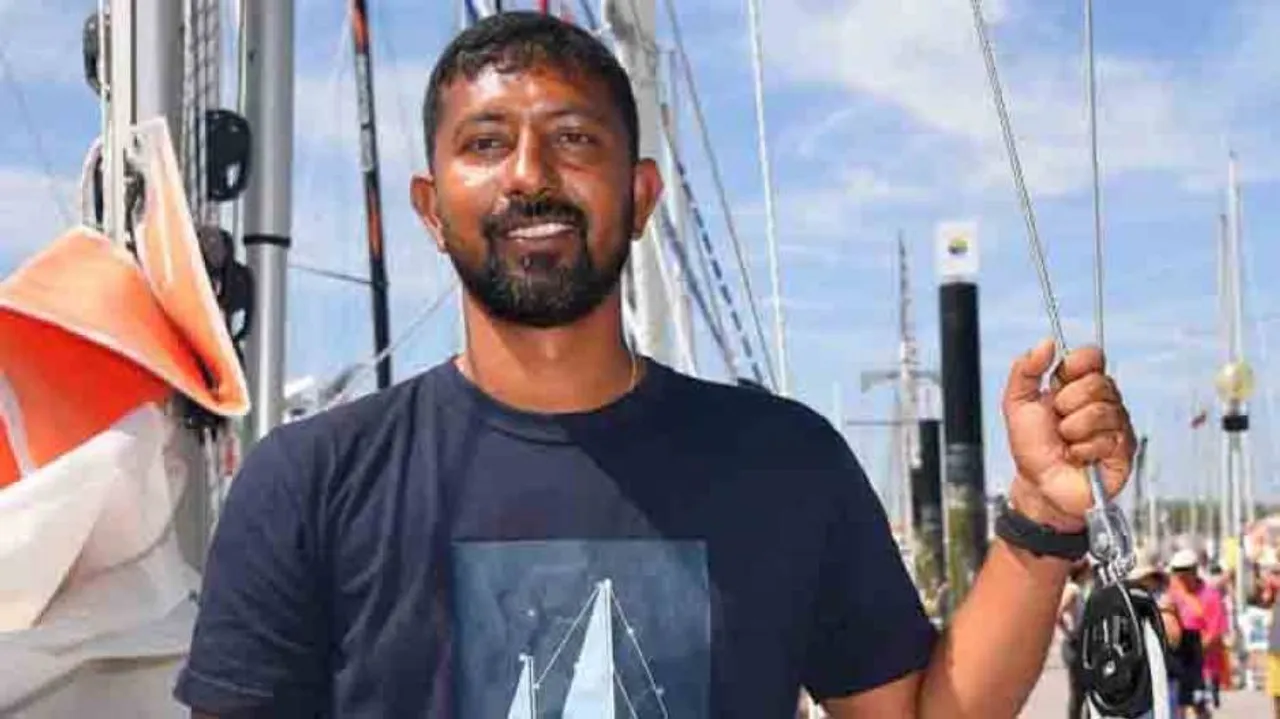 Stranded navy commander rescued from Indian Ocean