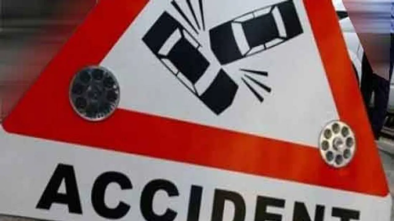 1 killed, 5 injured as Bolero overturns in G Udaygiri