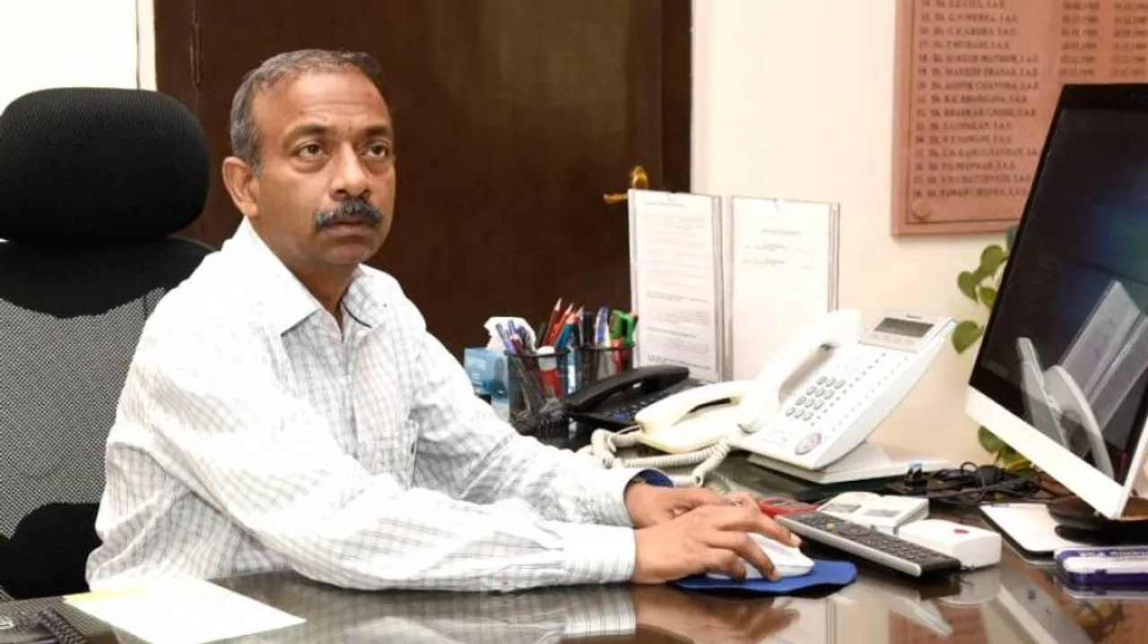 Former HRD Secretary Khare Appointed Advisor In PMO