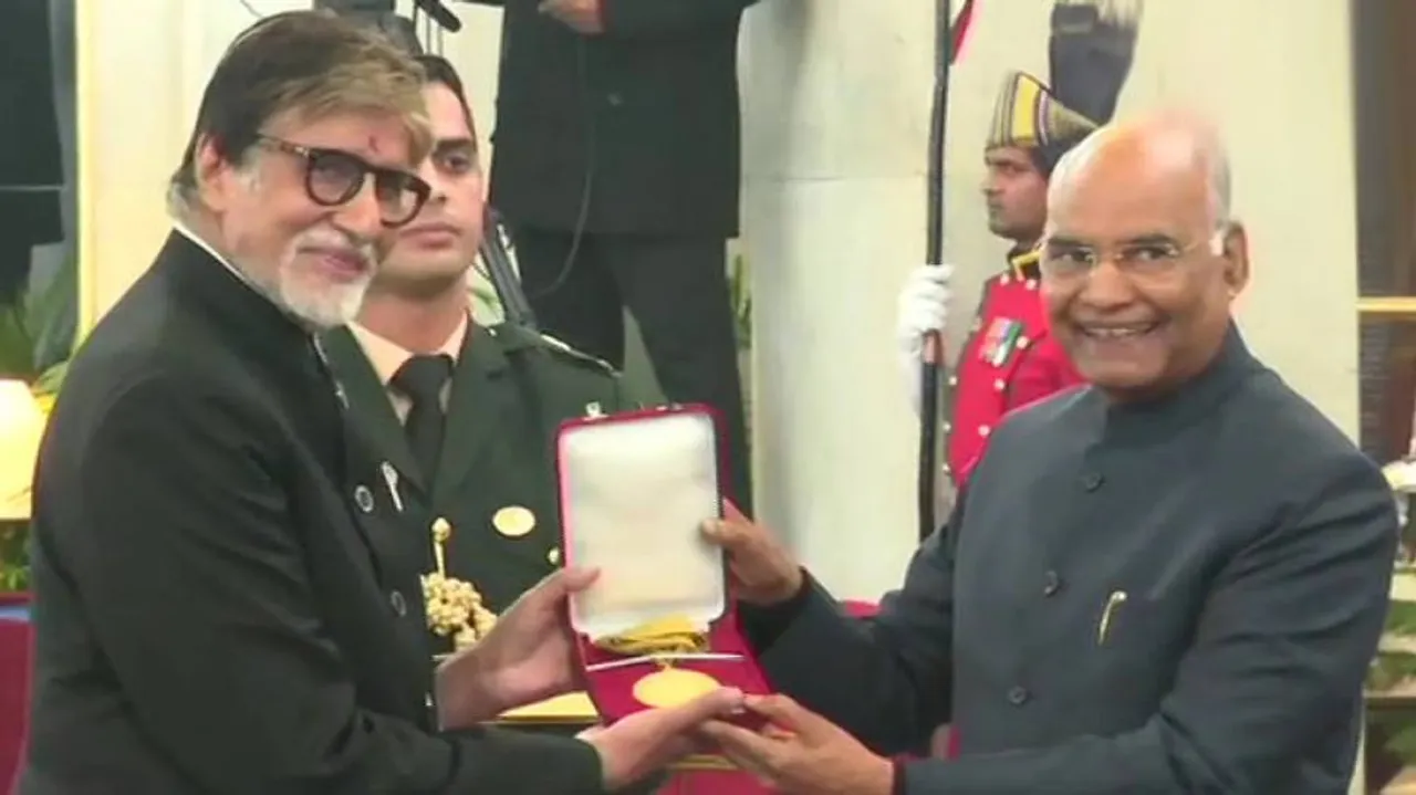 President Honours Amitabh Bachchan With Dadasaheb Phalke Award