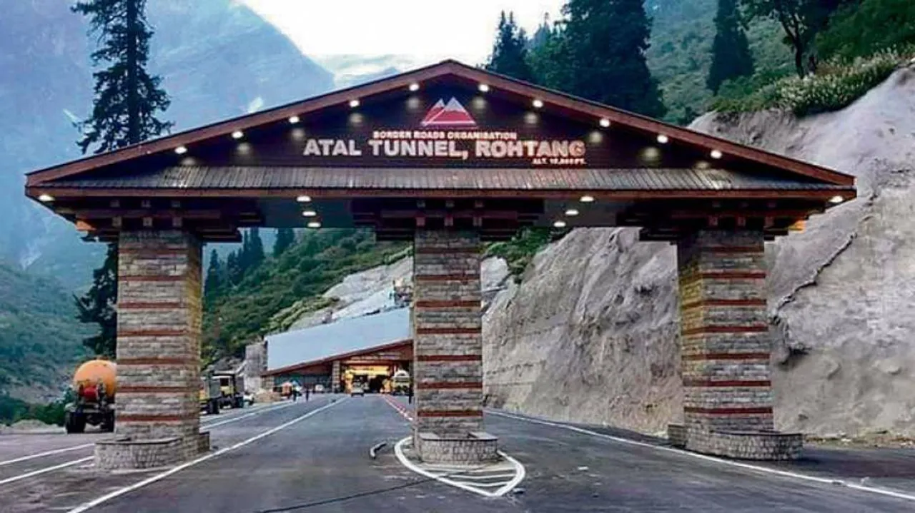 PM Modi To Inaugurate Rohtang Tunnel Next Month