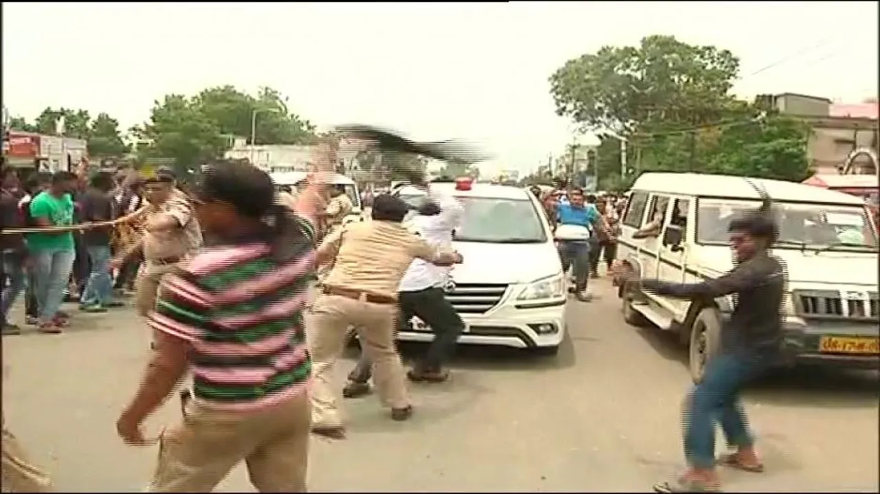 Attack on Gangwar: Rajnath urges CM to take action