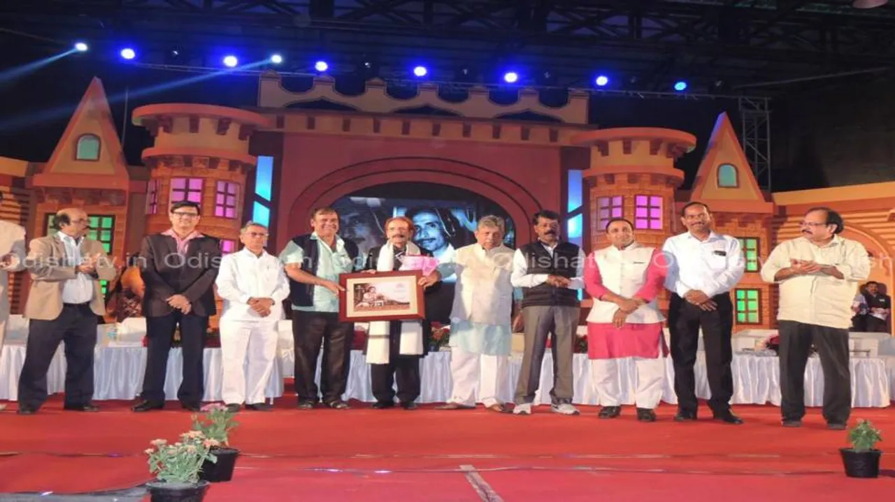 State Film Awards: Pranab Pattnaik receives Jayadev award