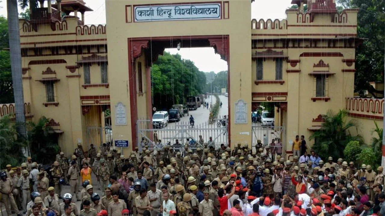 BHU students detained en route PM's residence, released