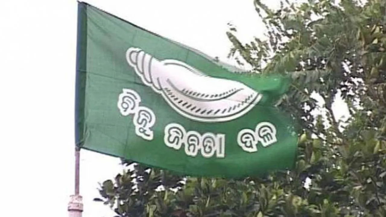 BJD MLA candidates face public wrath in Titlagarh and Sonepur
