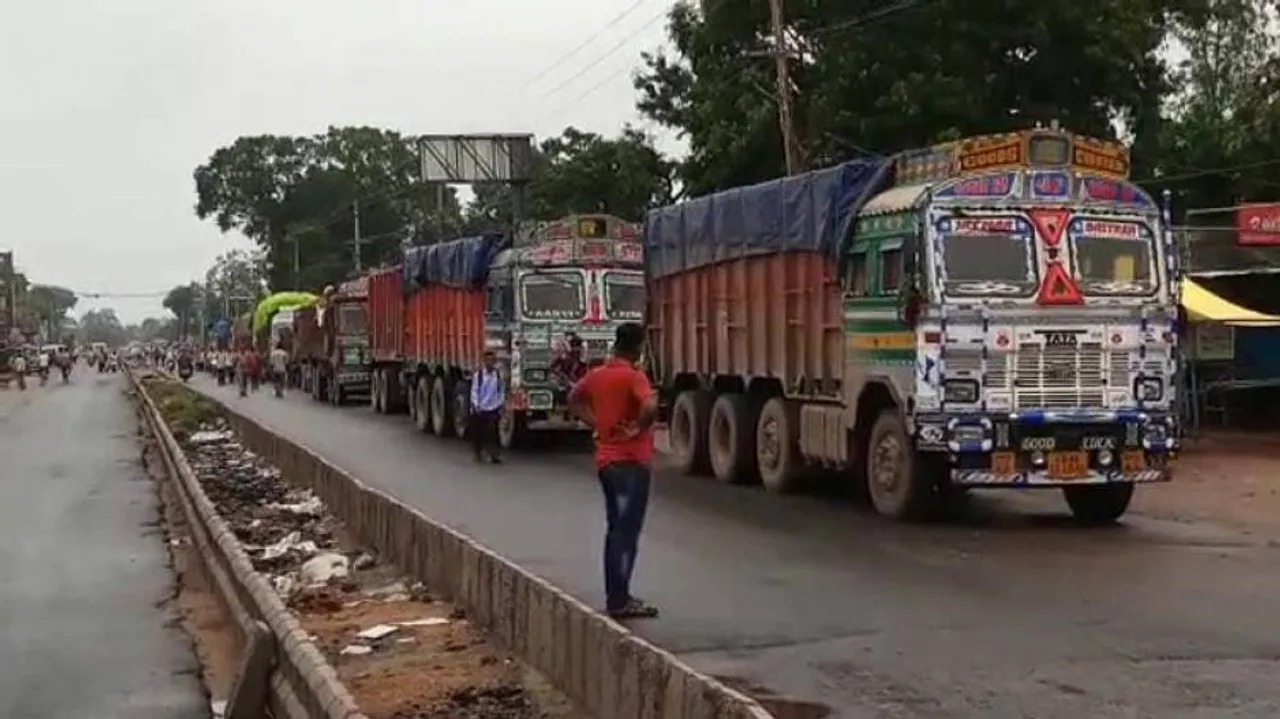 BJP observes 6-hr bandh in Nuapada over Unpaid Crop Insurance
