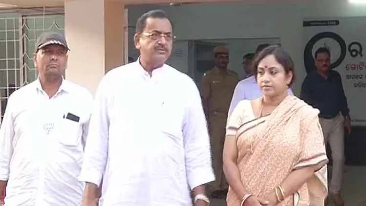 Odisha Elections 2019: BJP moves CEO against 3 bureaucrats