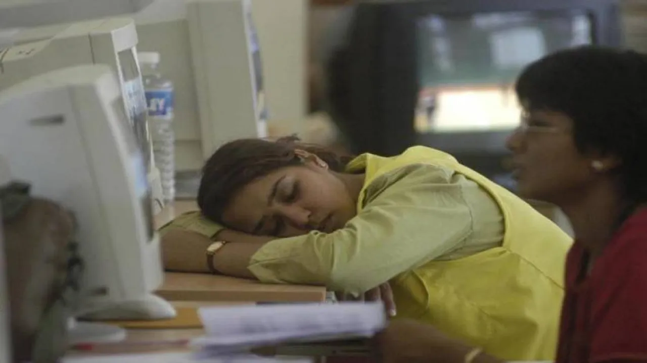 Demanding targets make employees sleep less than 6 hours : Assocham