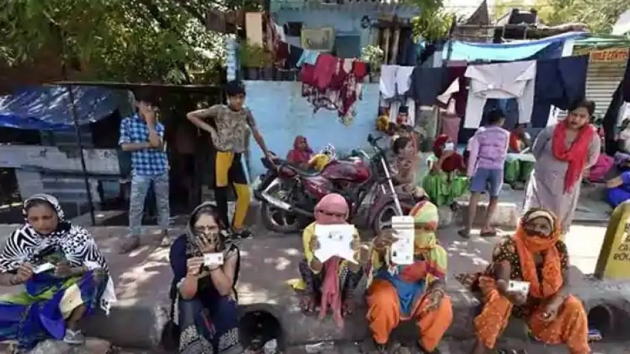 Own A TV Or Fridge Or 2 Wheeler In Karnataka? Surrender BPL Cards Or Face Action