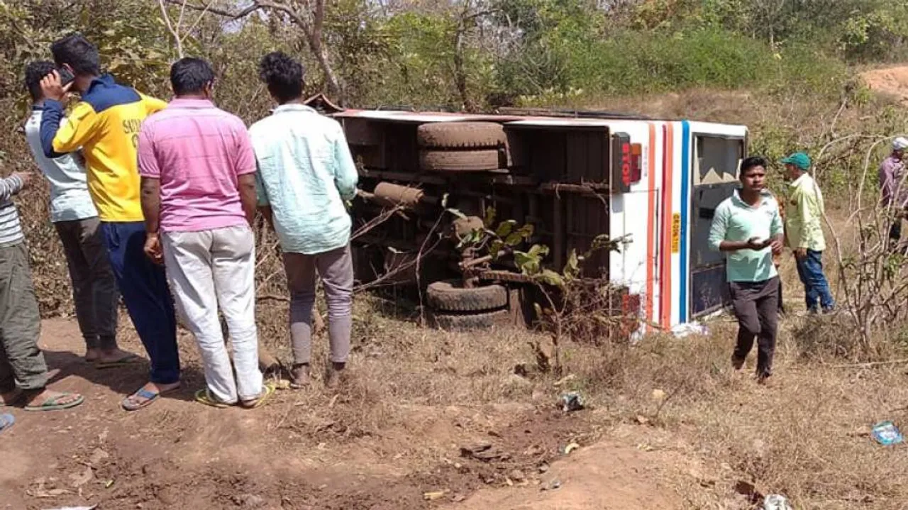 1 Killed, Over 30 Injured In Separate Road Accidents In Odisha