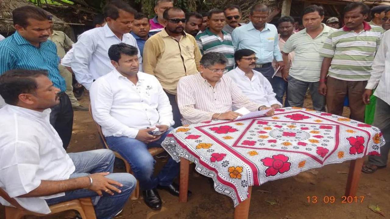 MP Baijayant reviews overhead water tank project in Kendrapara