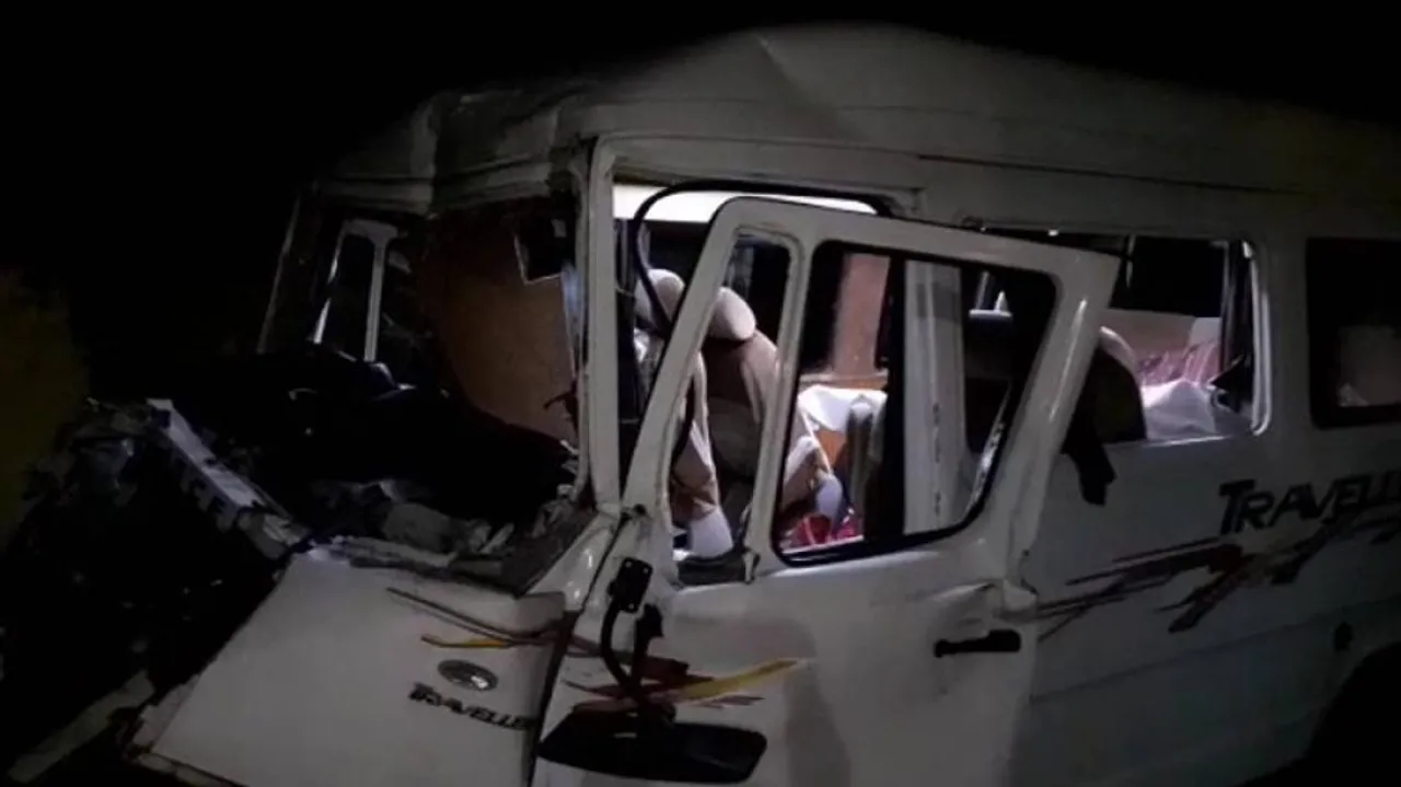 Nine Tourists From Gujarat Injured In Road Accident In Odisha