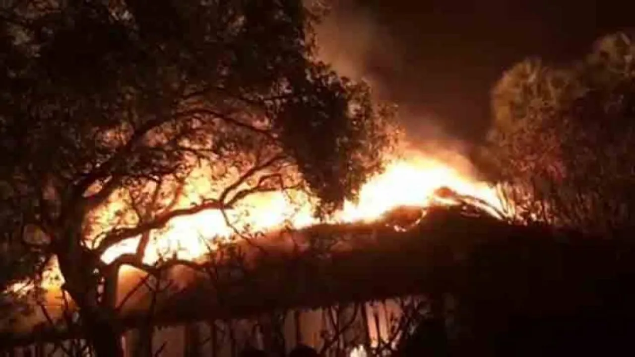 20 killed in Cairo railway station fire