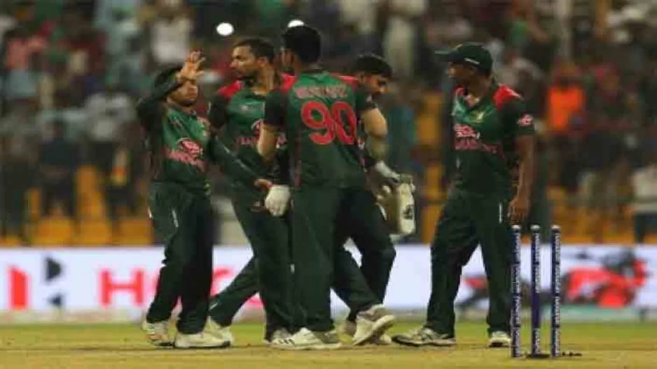 Bangladesh upset Pakistan to enter Asia Cup final
