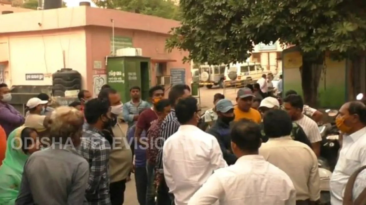 Tension Grips Bargarh DHH Following Pregnant Woman's Death