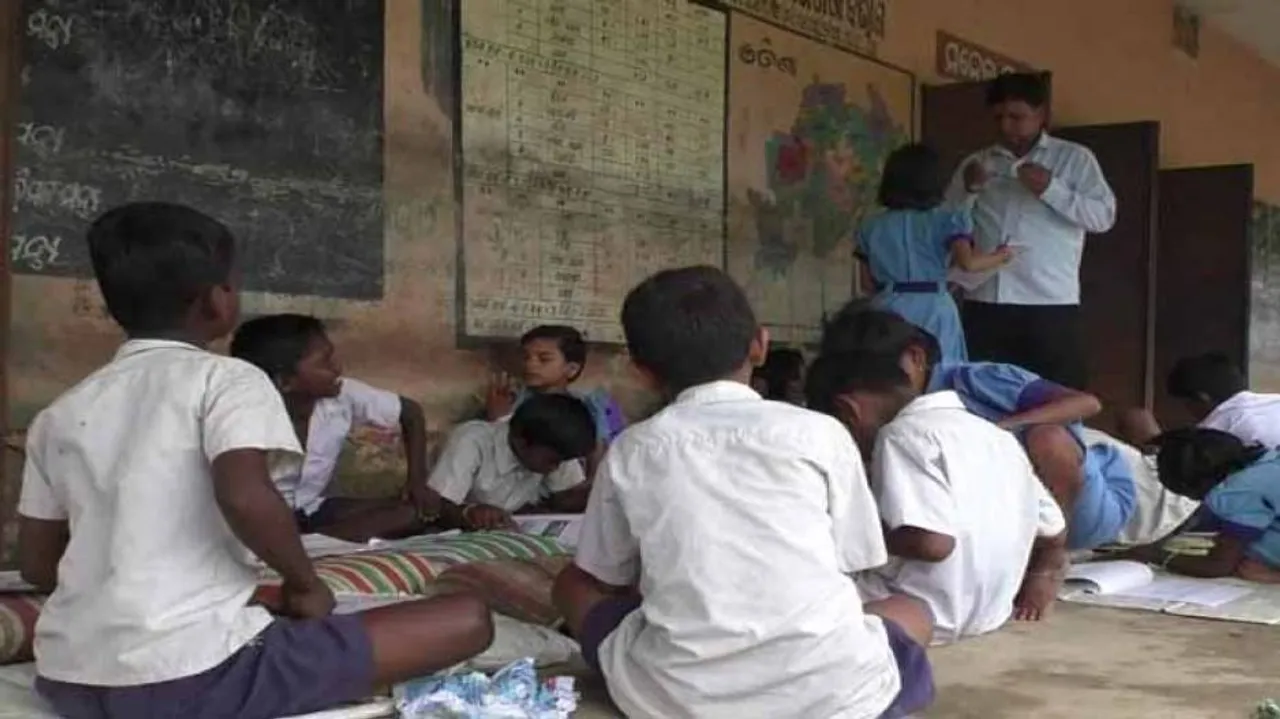 Tweeples React Strongly To Odisha Govt Revoking Summer Holidays Extension Orders