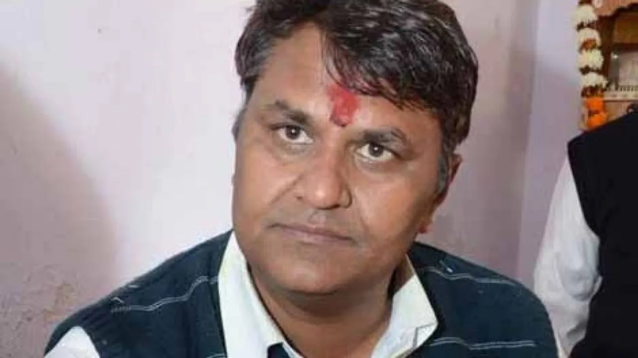 AAP expels rebel Binny