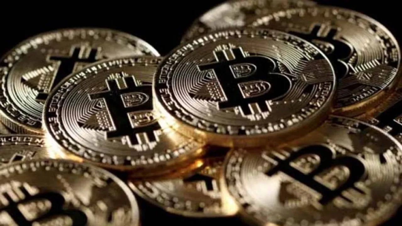 Lured by good returns on bitcoin trading, Thane man loses over Rs 77 lakh