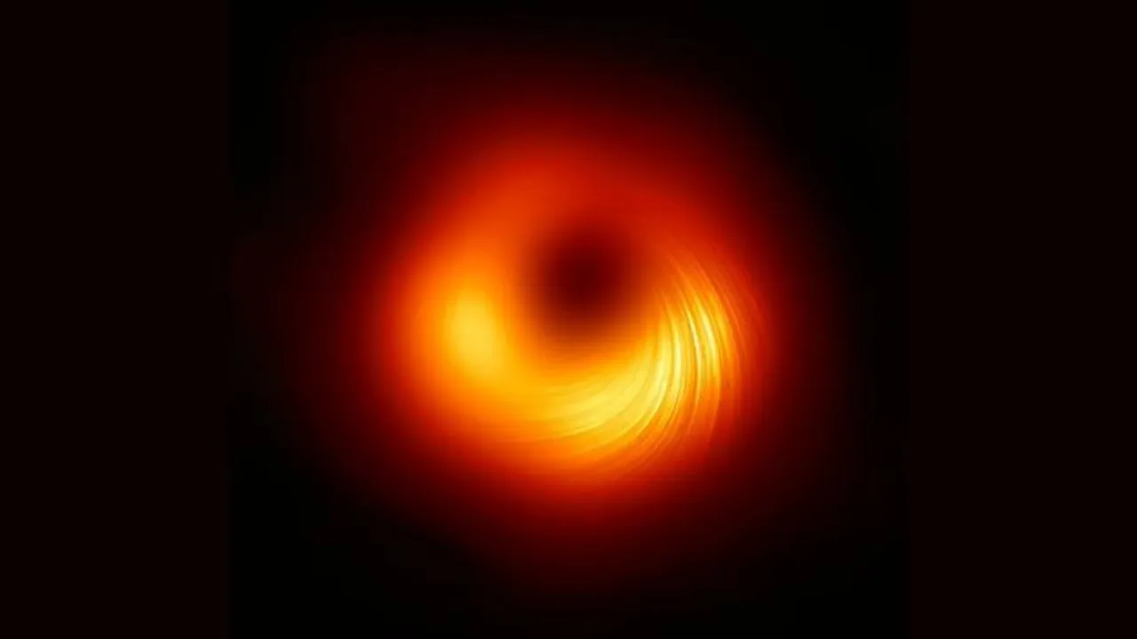 Astronomers Obtain 1st Image Of Black Hole's Magnetic Fields