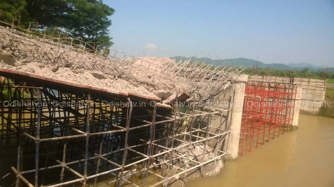 Under-construction bridge in Ganjam collapses