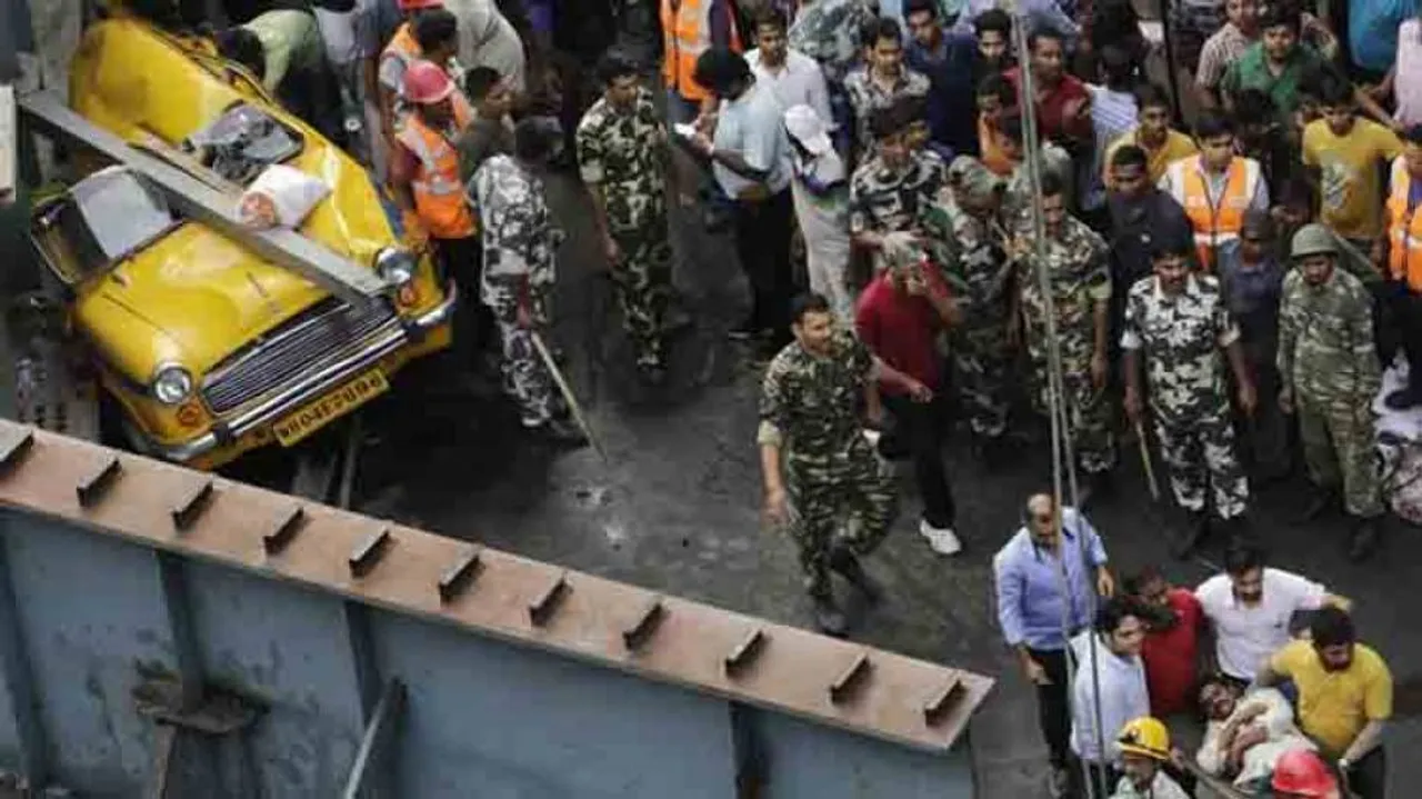 Kolkata bridge collapse: Rescue operations on