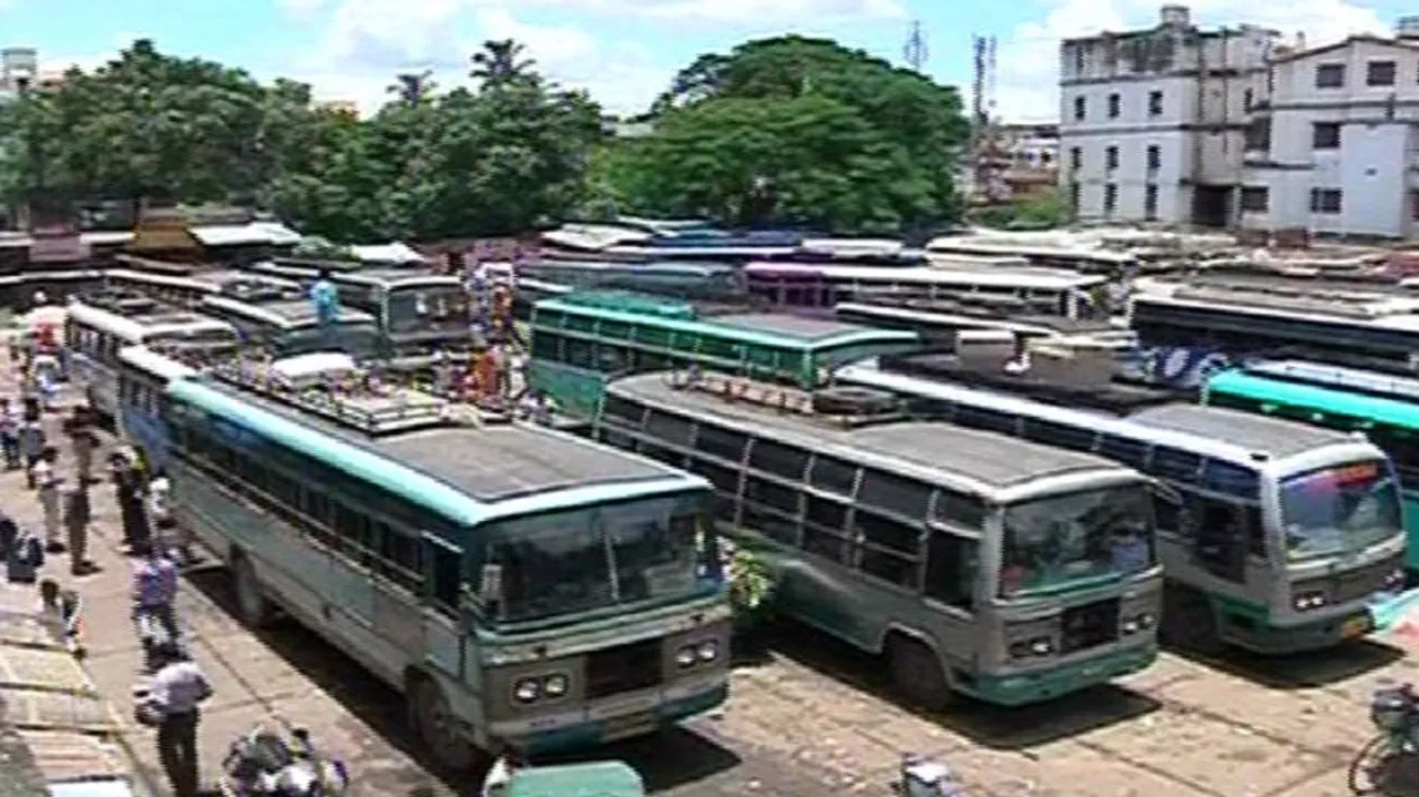 Bus operators protest arrest of Athamallik bus owner, call for strike on Sep 29