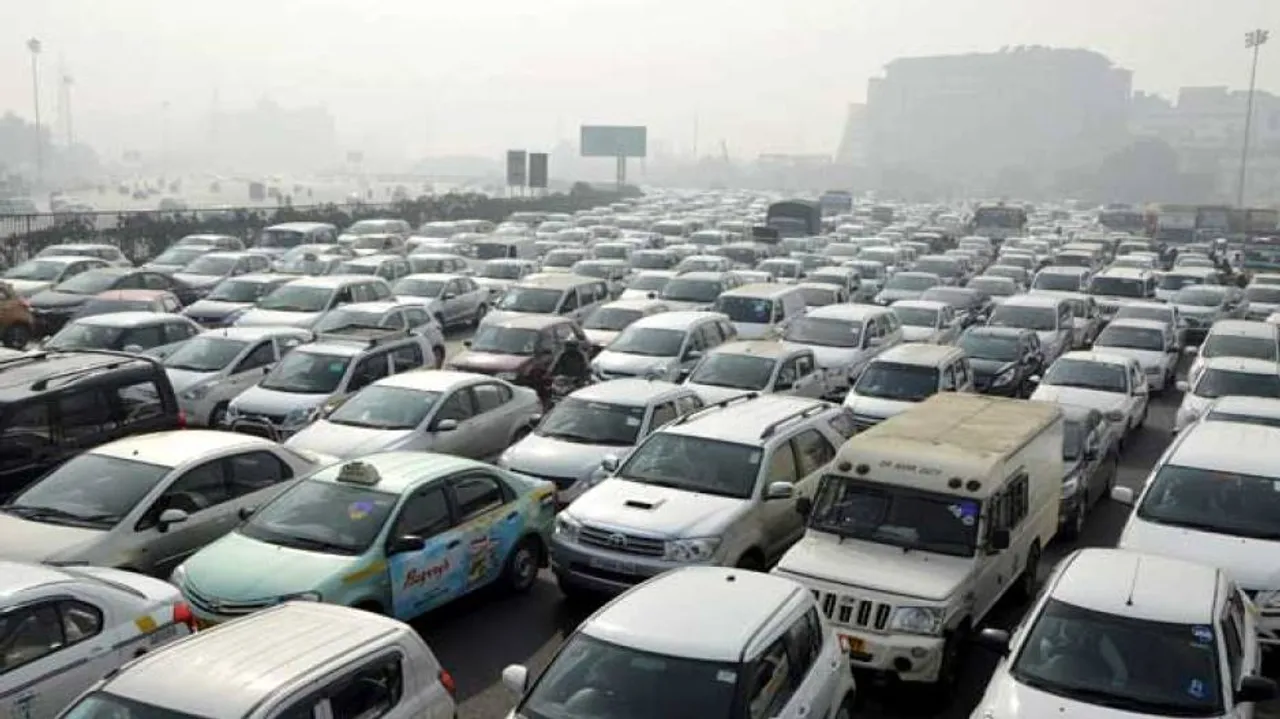 Delhi's car restrictions may not reduce pollution: Indian-American expert