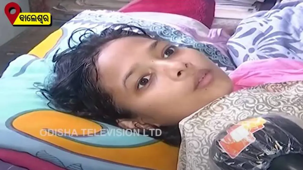 Girl Clears Matric Exams With 80% Amidst Cancer Pain