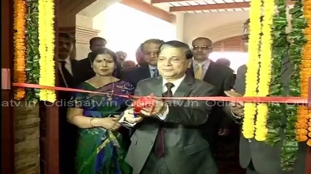 CJI Dipak Mishra inaugurates Orissa HC Museum