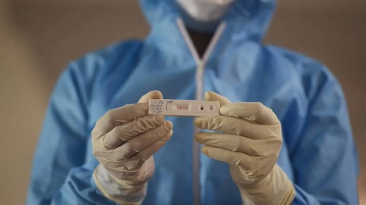 India's COVID-19 Tally Rises To 97.96 Lakh With 29K New Infections