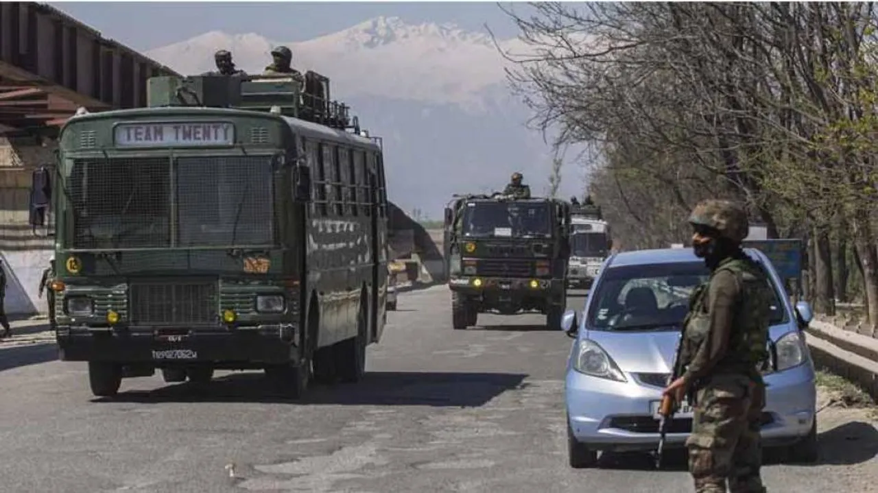 Six held for attempted attack on CRPF convoy at Banihal