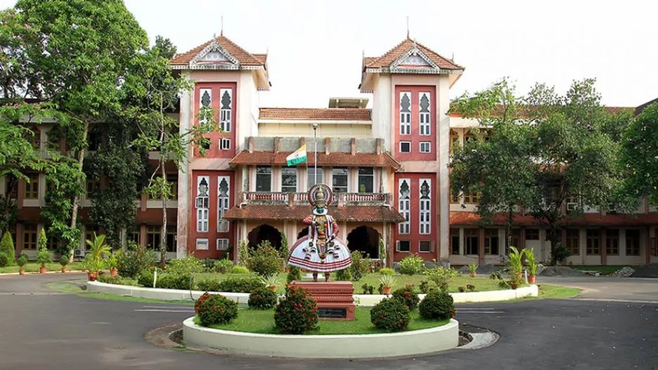 Students complain they were served beef cutlet in Cochin