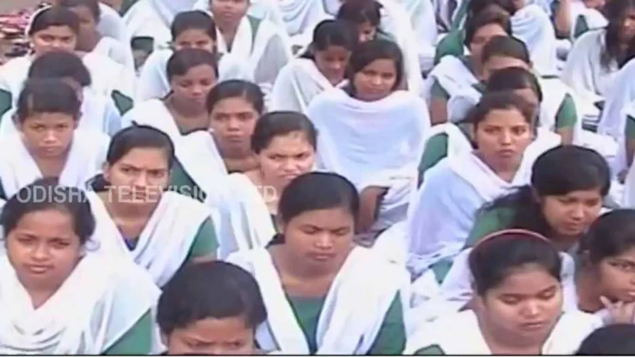 Burla Nursing Students Launch Protest Against ‘Autocratic Principal'