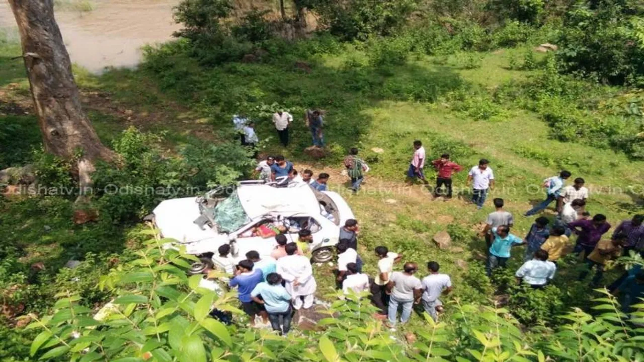 Woman, son killed in car mishap