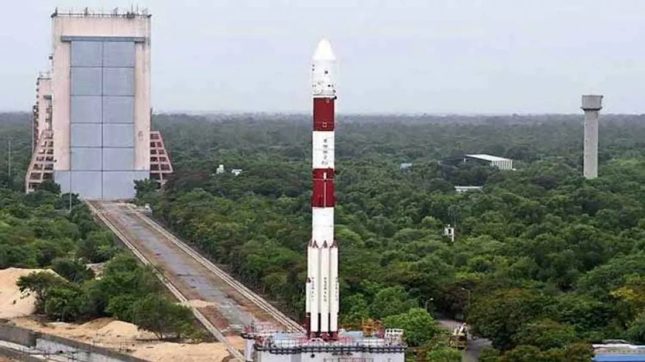 ISRO Postpones Cartosat-3 And 13 US Satellites To Nov 27
