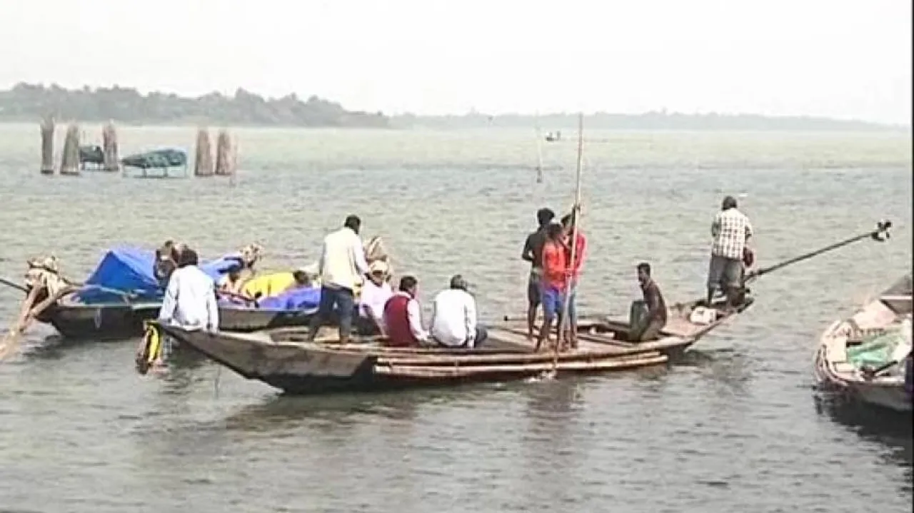 Warning issued against boatmen in Chilka lake