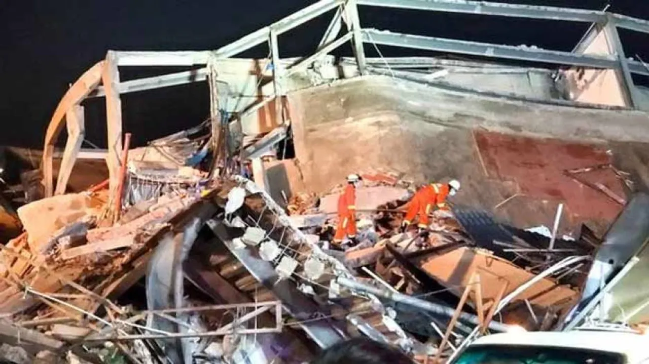 Death Toll Reaches 10 In China Hotel Collapse Used For Coronavirus Quarantine