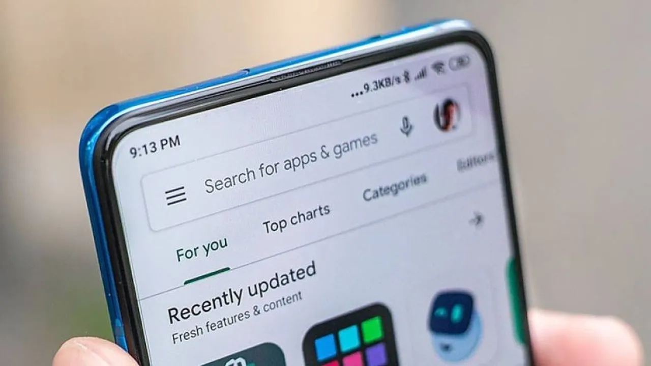 Best Alternatives To Chinese Mobile Phones & Popular Apps