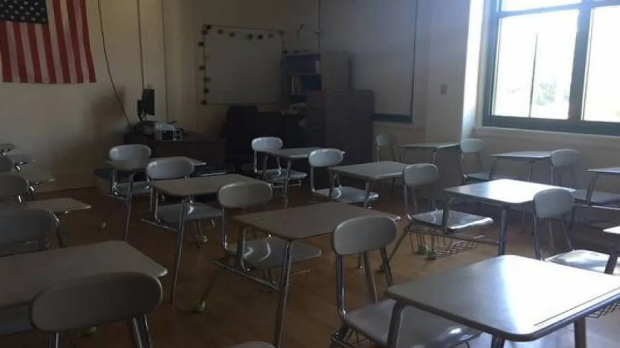 Suspect cornered in classroom after shooting in US