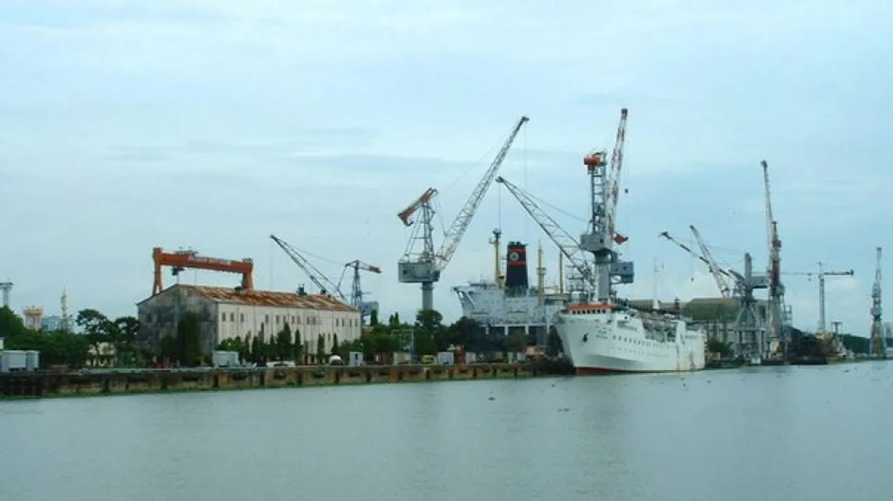 Cochin Shipyard, Russia's United Shipbuilding Corp ink MoU