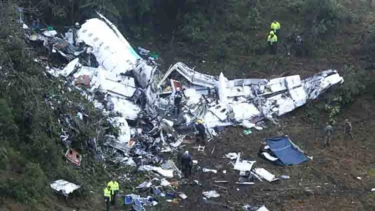 14 killed in Colombia plane crash