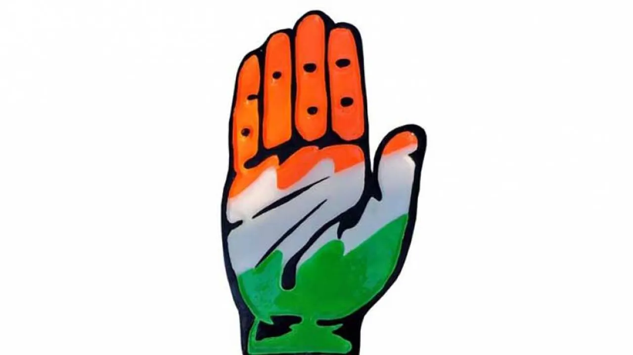 Congress expels two rebel candidates in Karnataka