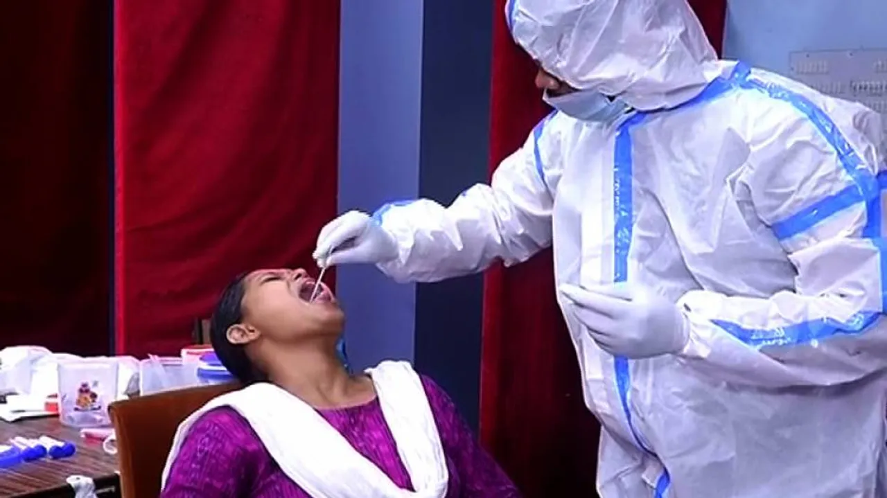 COVID-19: India Records New Daily High Of 3,86,452 Cases