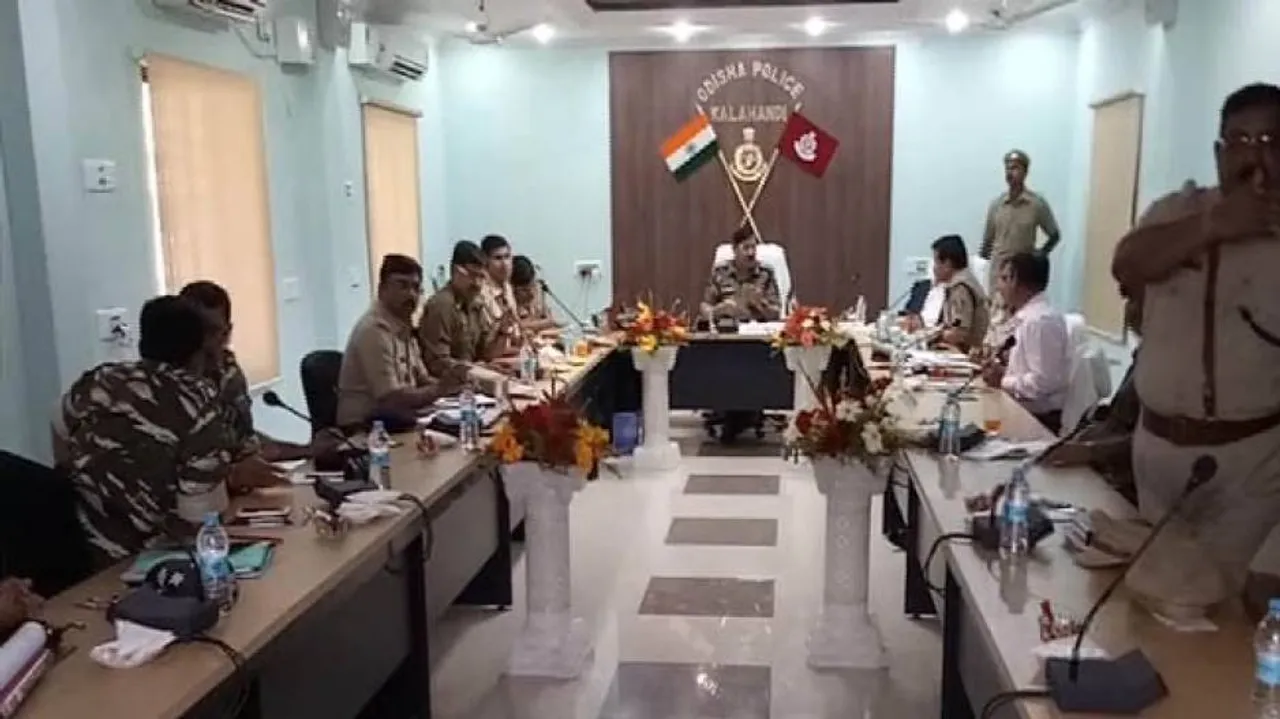 DGP reviews security arrangements for panchayat poll in Kalahandi dist