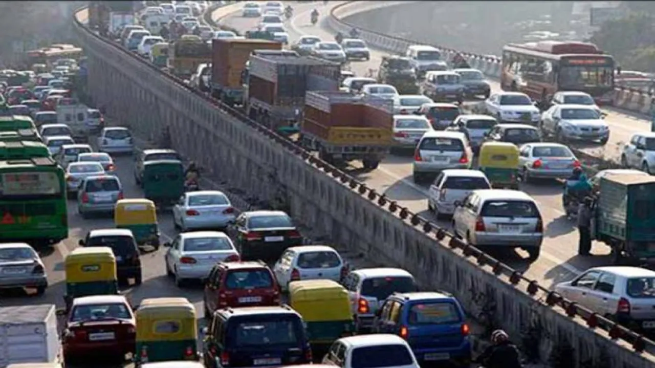 Odd-even scheme starts in Delhi