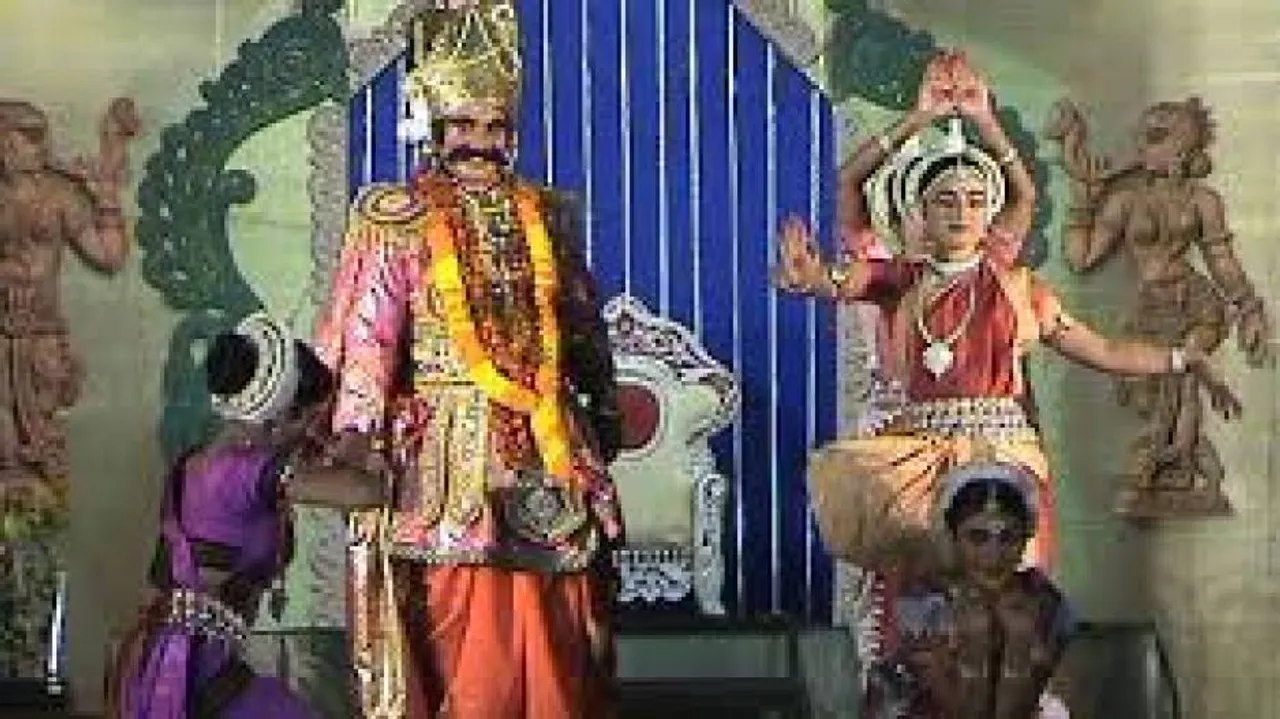 Baragarh decked up for Dhanu Jatra tomorrow