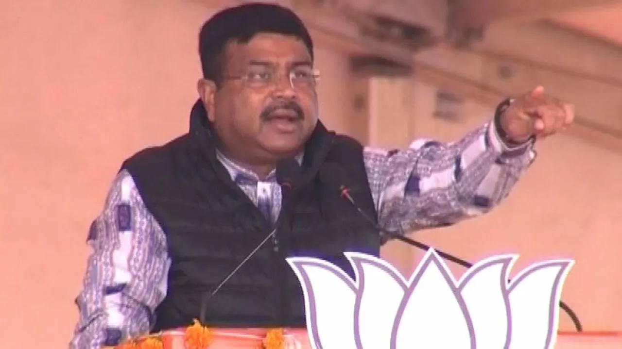Naveen's absence from PM Modi’s official programmes is ‘intentional’: Pradhan