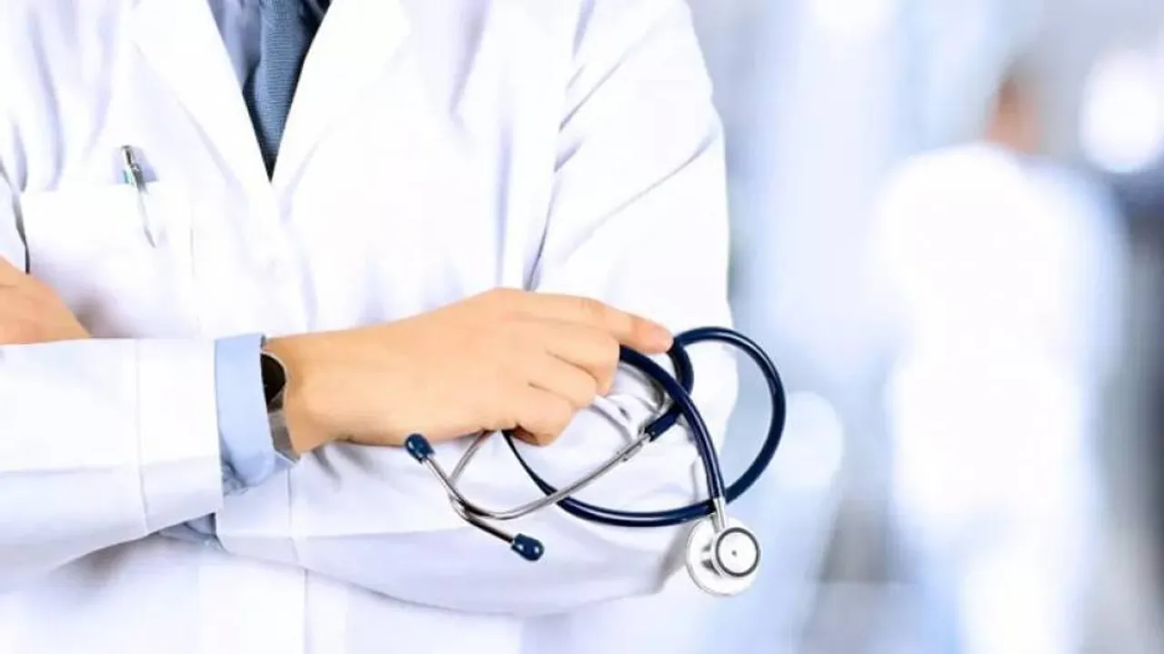 Odisha Doctor Opens 'One Rupee' Clinic For Poor People