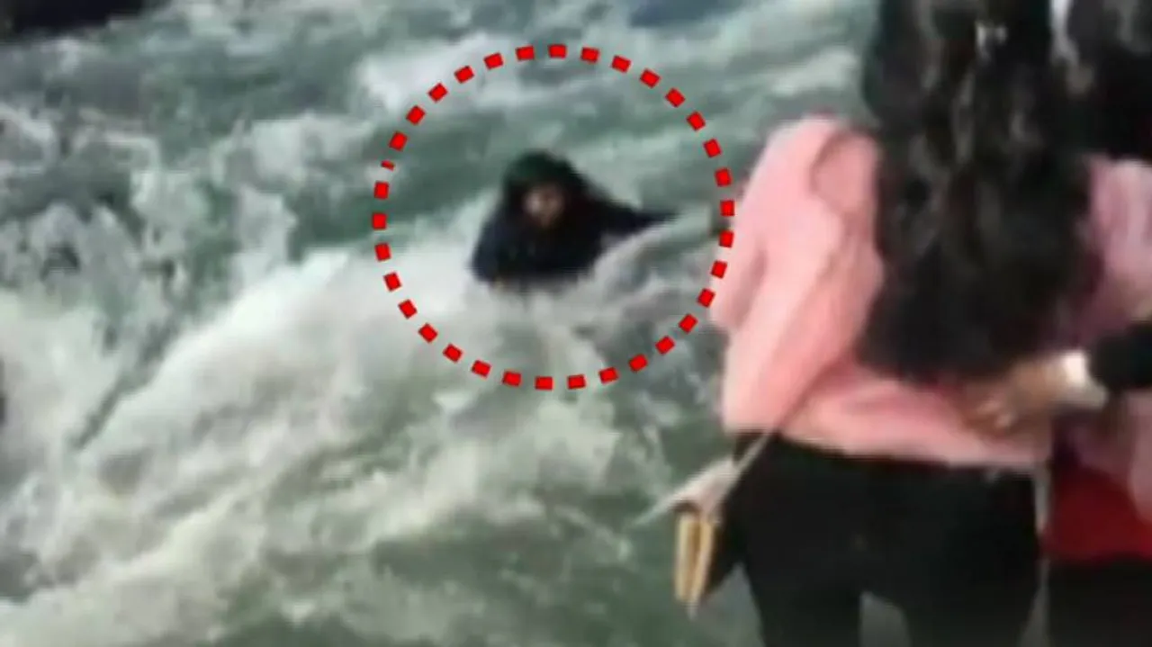 This Is How A Girl Drowned While Clicking Selfie In Odisha: Watch Viral Video